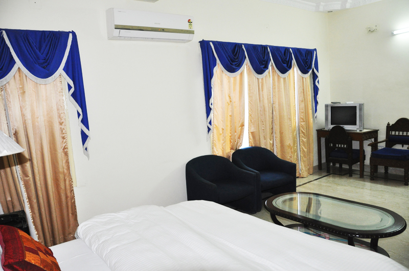 Hotel Padmini Room