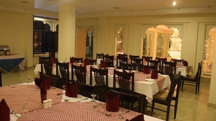 Lake Nahargarh Palace, Chittorgarh - A jüSTa Resort Restaurant