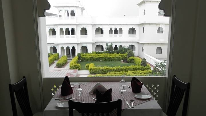 Lake Nahargarh Palace, Chittorgarh - A jüSTa Resort Restaurant