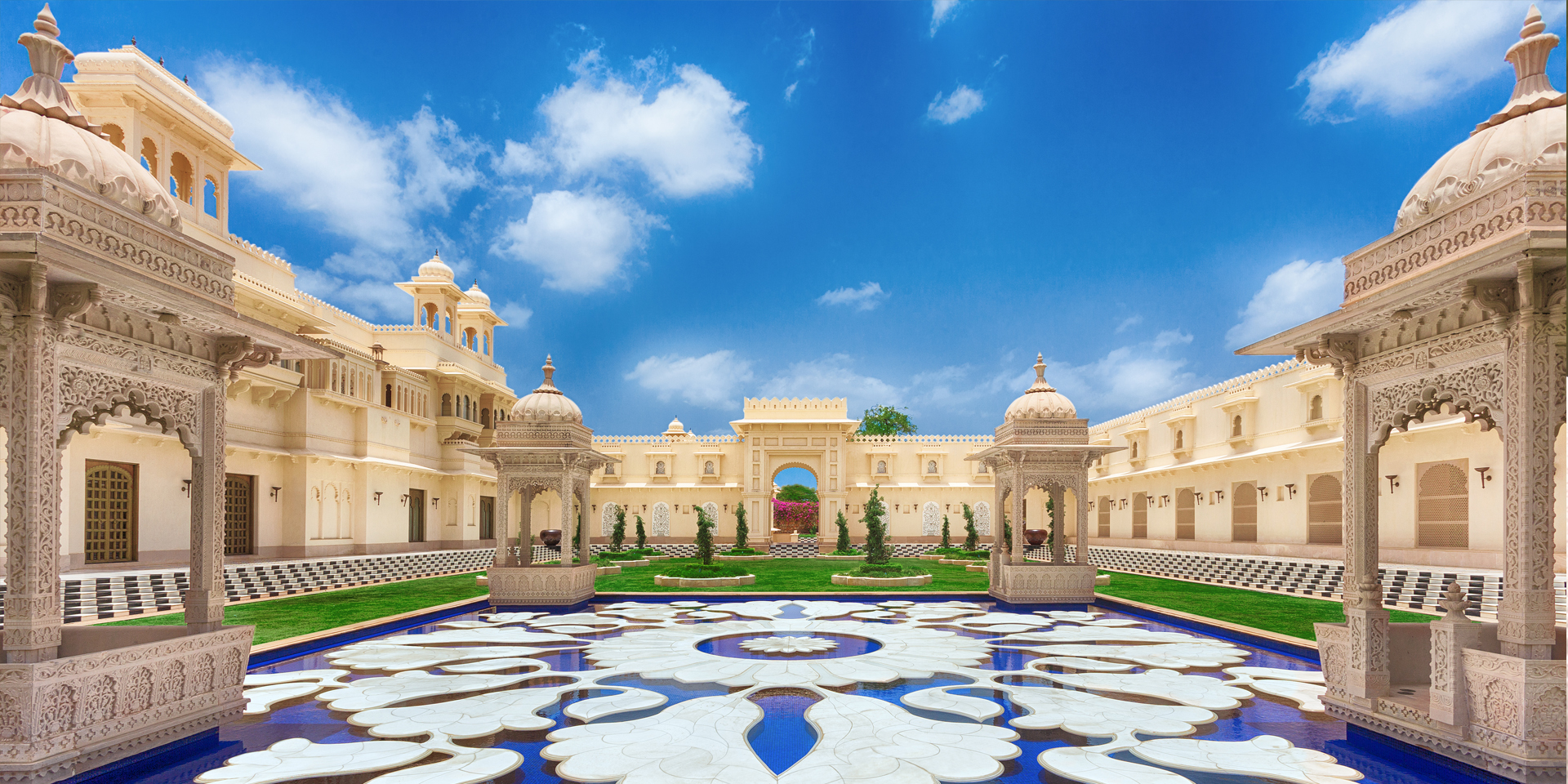 The-Oberoi-Udaivilas