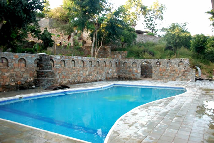 Pool at The Dera Kumbhalgarh Tent Hotel, Kumbhalgarh