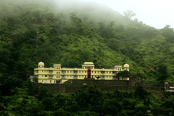 Royal Kumbhalgarh Villas