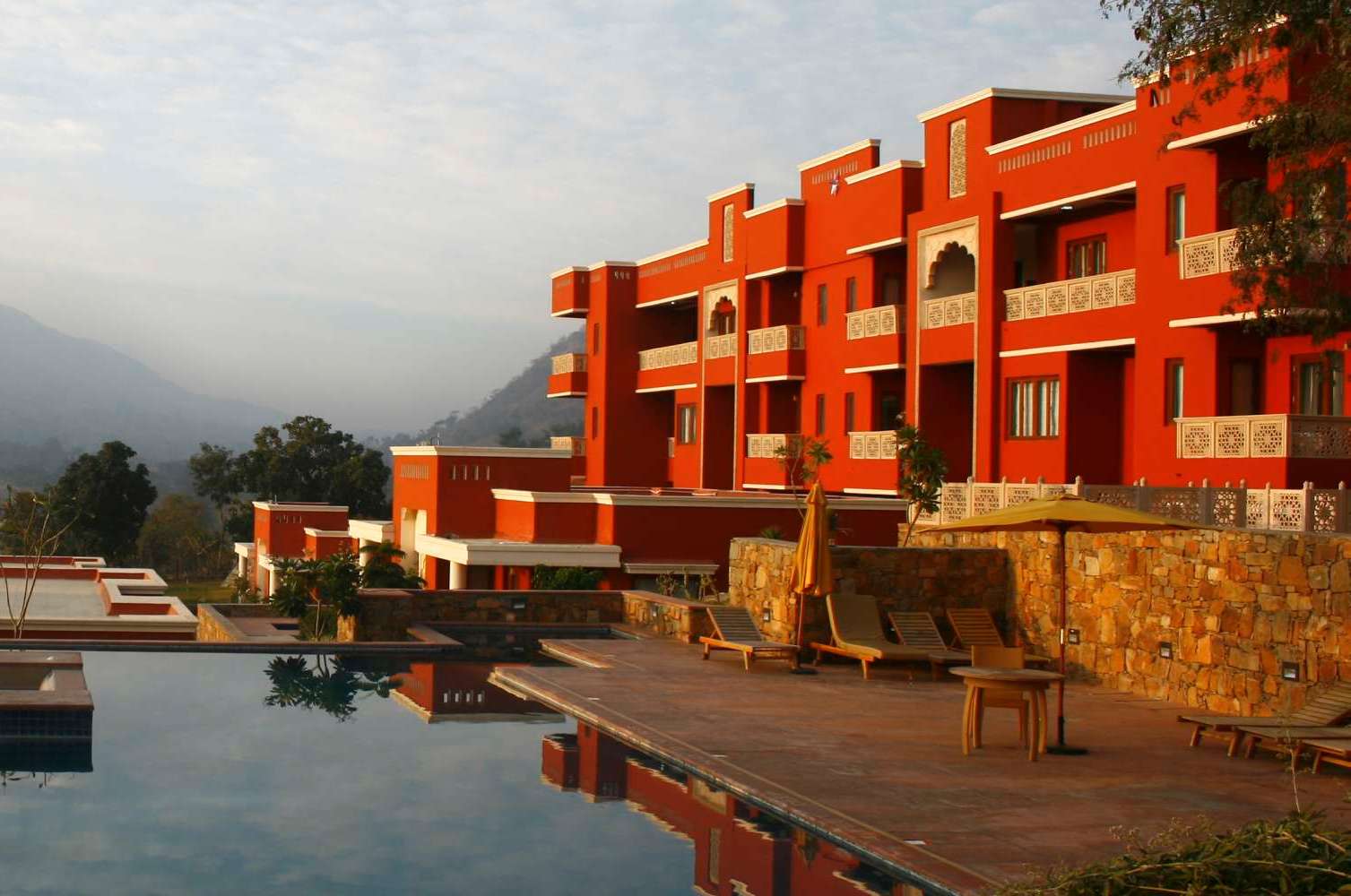 Gazebo Restaurant Club Mahindra, Kumbhalgarh