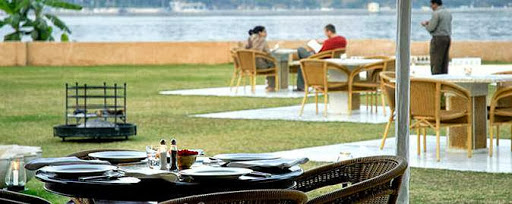 Raaj Bagh Restaurant, Fateh Sagar Lake, Udaipur